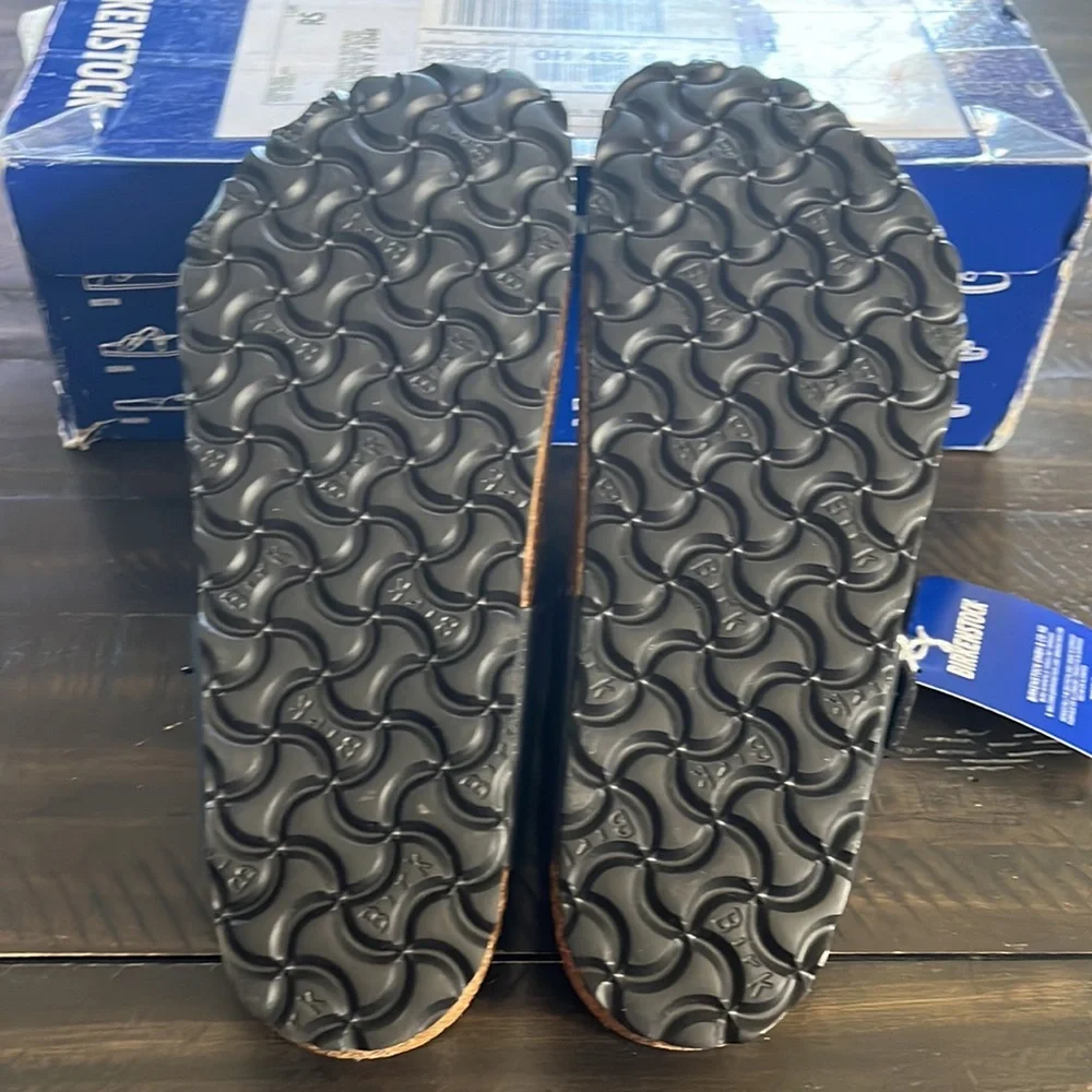 NWT Birkenstock Gizeh Black Birko-Flor Sandals Size 7 - Picture 4 of 7